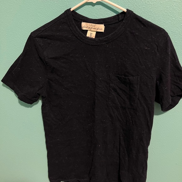 4 SHIRTS - Picture 2 of 4